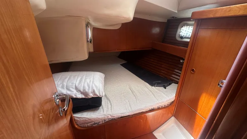 Slide: The Image of Beneteau Oceanis 500 1990 - 32