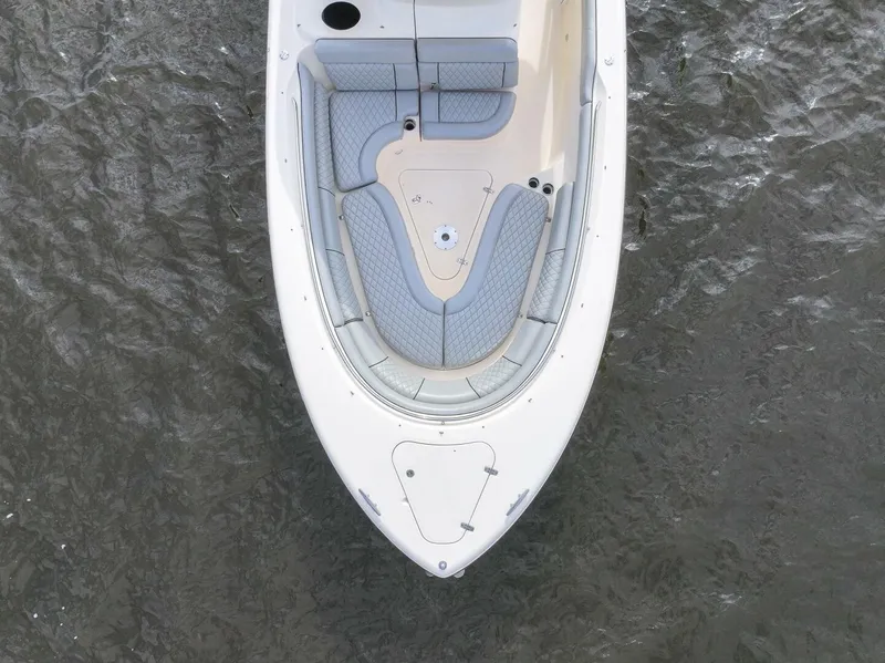 Slide: The Image of Pursuit ST 310 Sport 2012 - 15