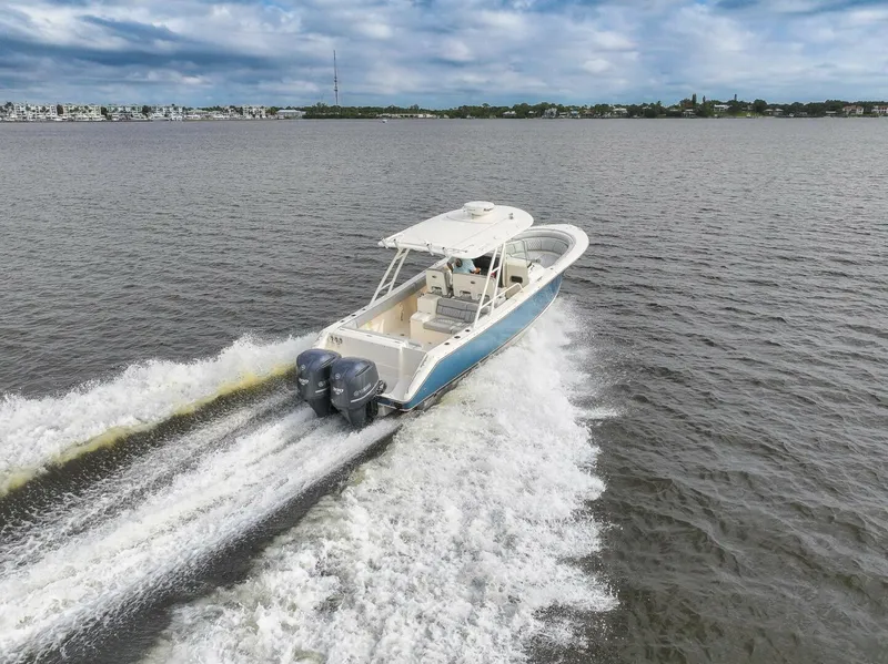 Slide: The Image of Pursuit ST 310 Sport 2012 - 2
