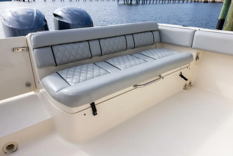 Slide: The Image of Pursuit ST 310 Sport 2012 - 23