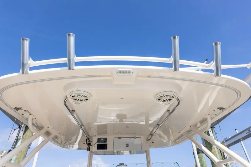 Slide: The Image of Pursuit ST 310 Sport 2012 - 52
