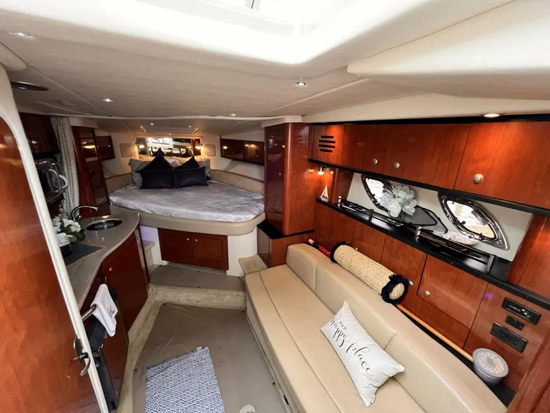 Slide: The Image of Sea Ray 310 Sundancer 2007 - 2