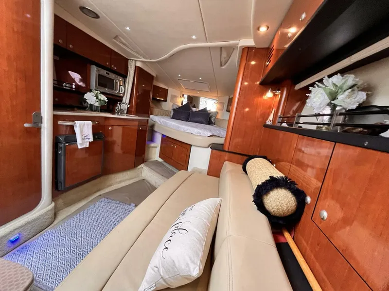 Slide: The Image of Sea Ray 310 Sundancer 2007 - 30