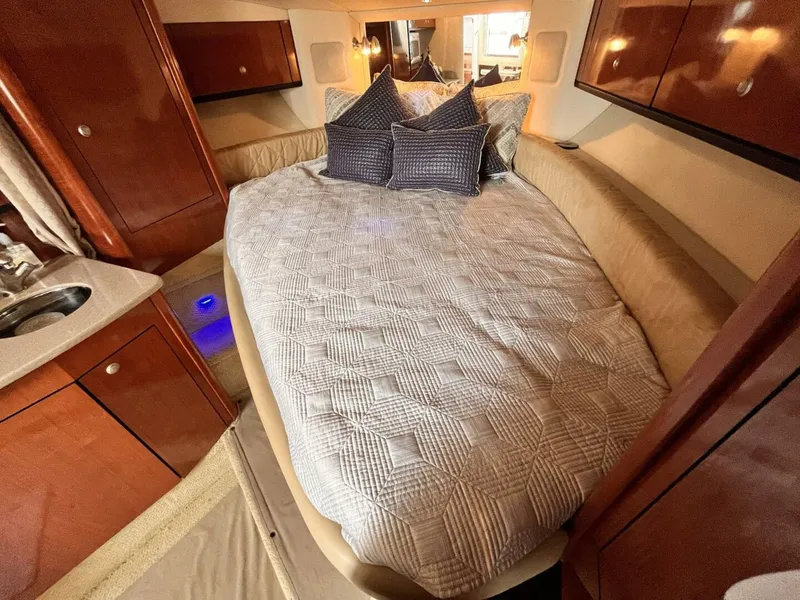 Slide: The Image of Sea Ray 310 Sundancer 2007 - 34