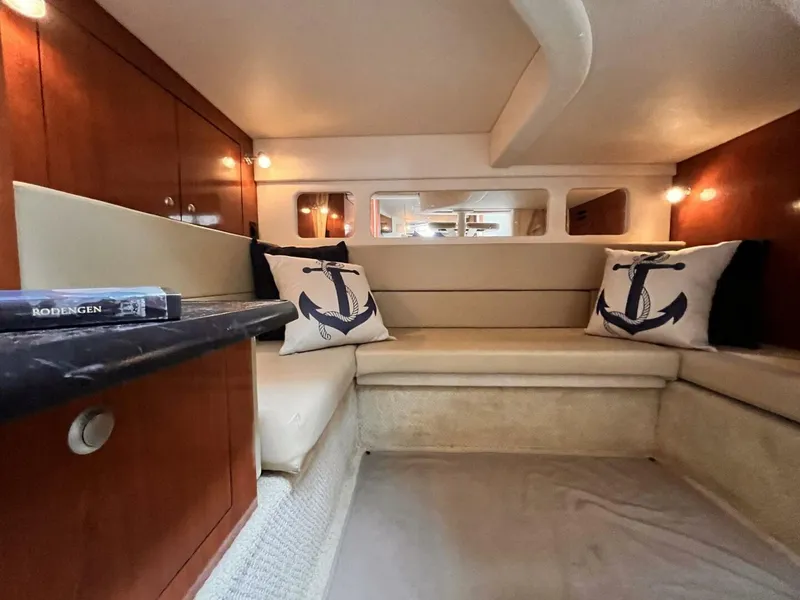 Slide: The Image of Sea Ray 310 Sundancer 2007 - 37