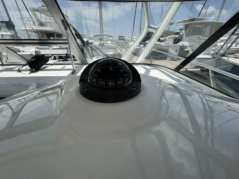 Slide: The Image of Boston Whaler 305 Conquest 2011 - 35