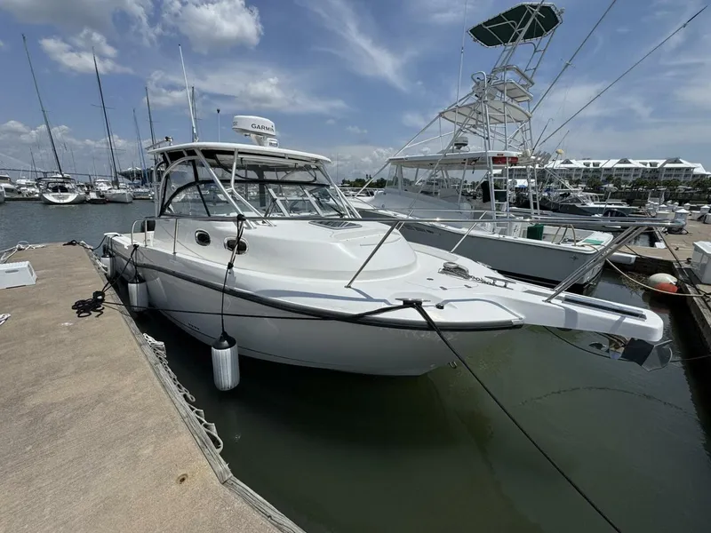 Slide: The Image of Boston Whaler 305 Conquest 2011 - 4