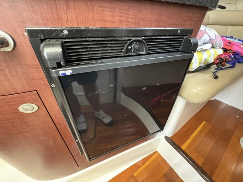 Slide: The Image of Boston Whaler 305 Conquest 2011 - 42