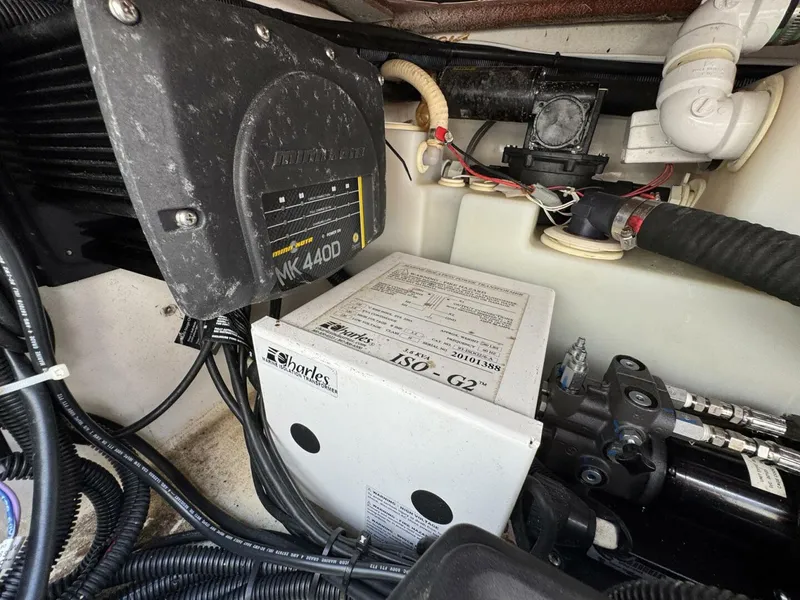 Slide: The Image of Boston Whaler 305 Conquest 2011 - 48