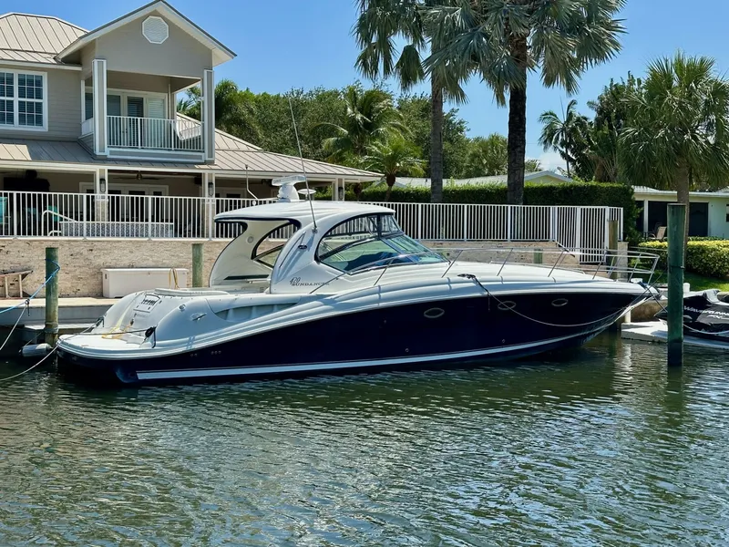 The Image of Sea Ray 420 Sundancer 2004 - 0