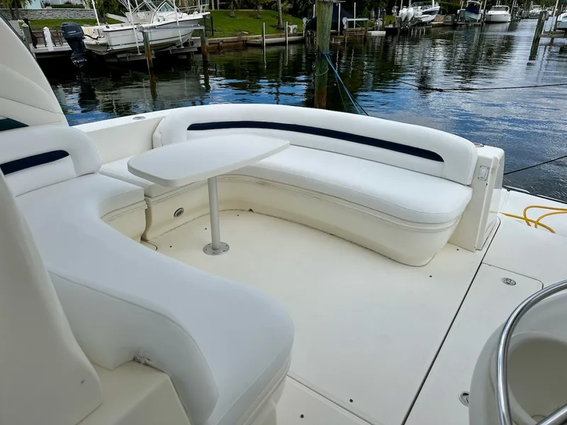 Slide: The Image of Sea Ray 420 Sundancer 2004 - 10