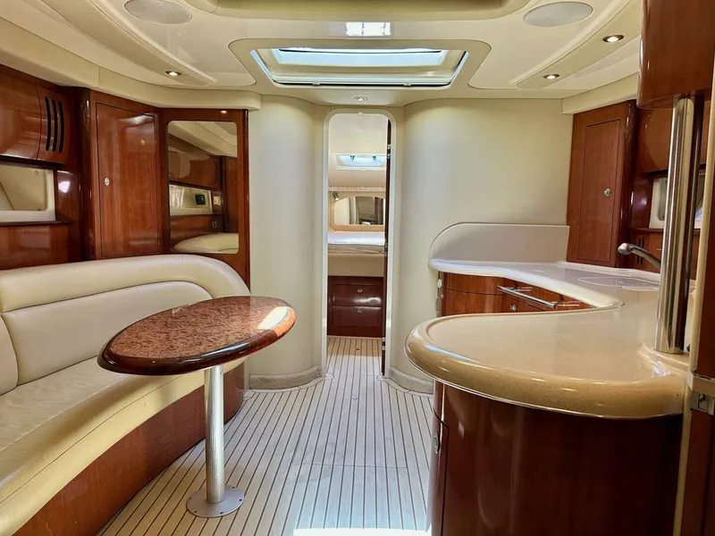 Slide: The Image of Sea Ray 420 Sundancer 2004 - 12