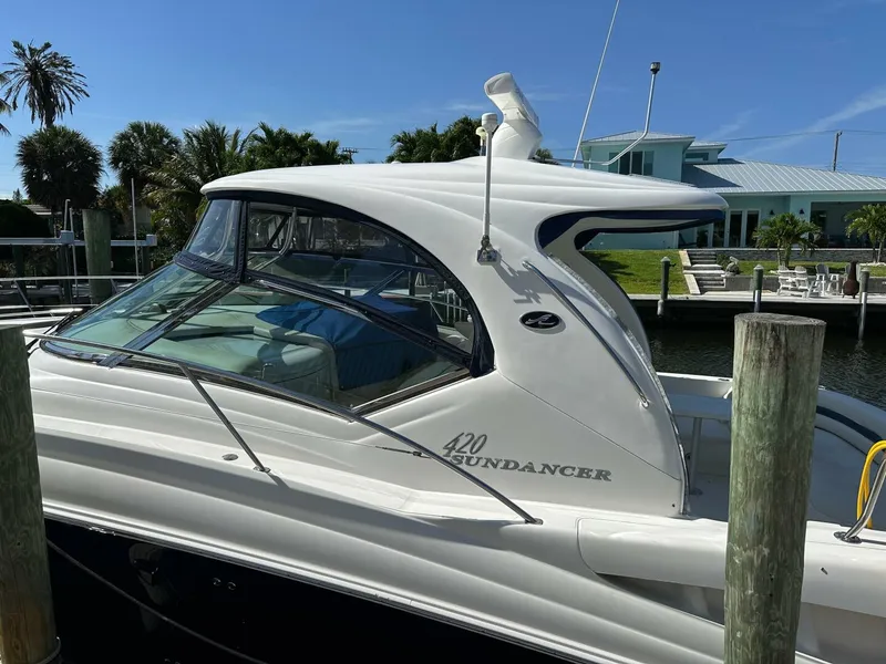Slide: The Image of Sea Ray 420 Sundancer 2004 - 3