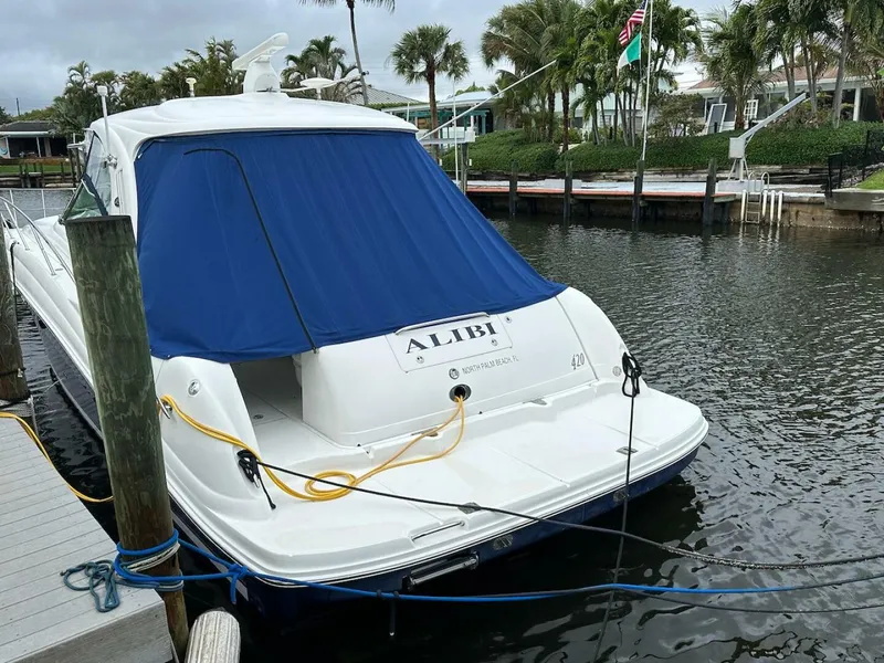 Slide: The Image of Sea Ray 420 Sundancer 2004 - 33