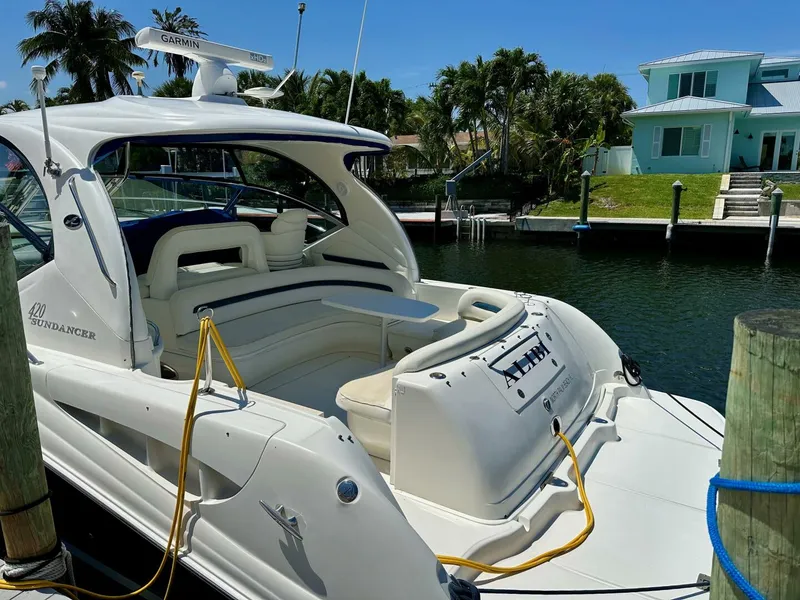 Slide: The Image of Sea Ray 420 Sundancer 2004 - 4