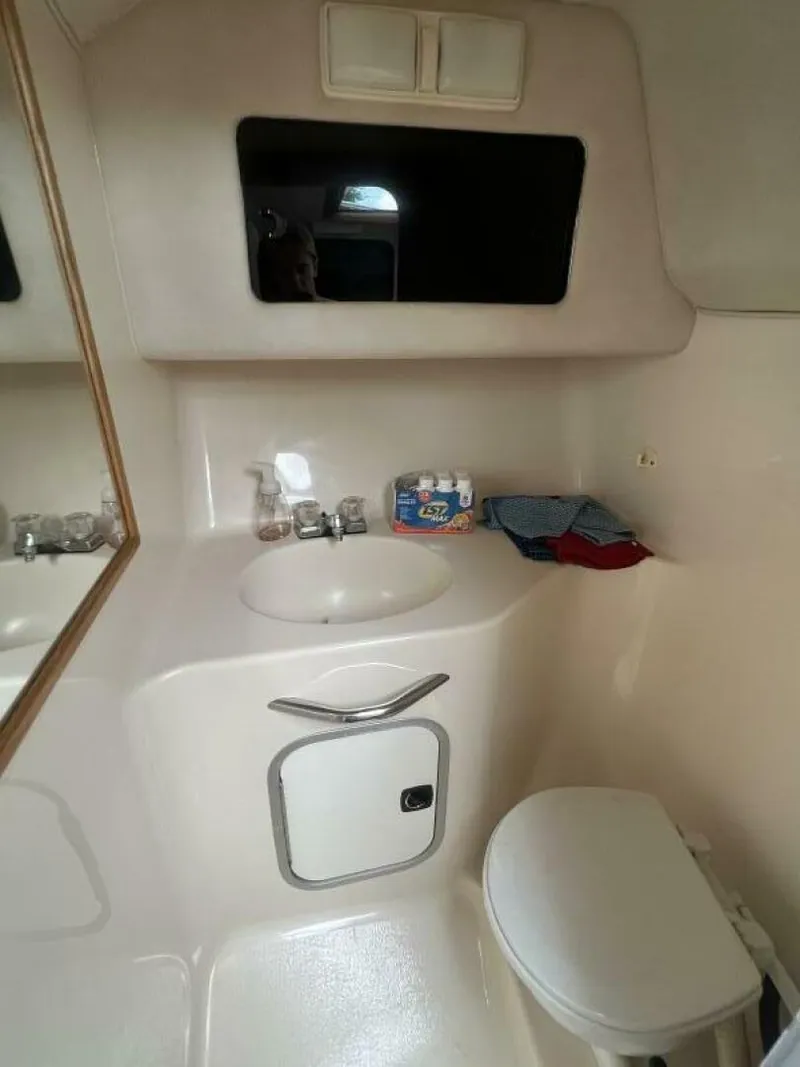 Slide: The Image of Sea Ray 310 Amberjack 1993 - 13
