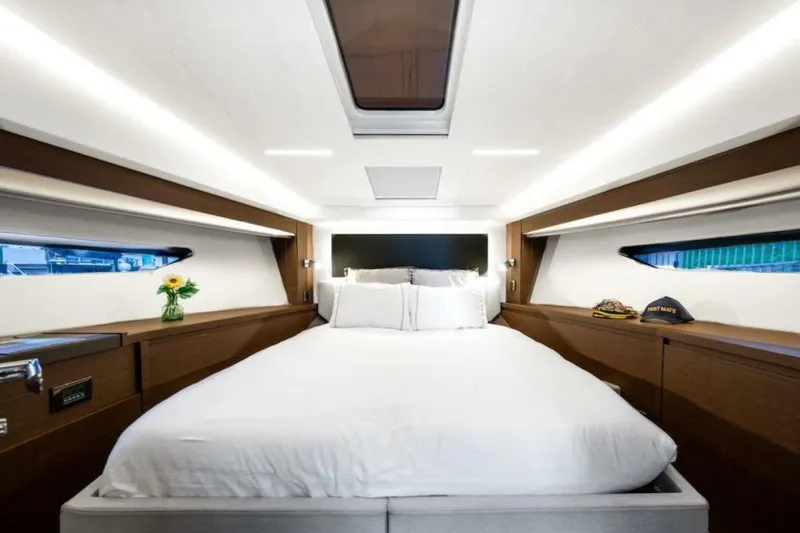 Slide: The Image of Prestige 520 Fly 2020 - 40