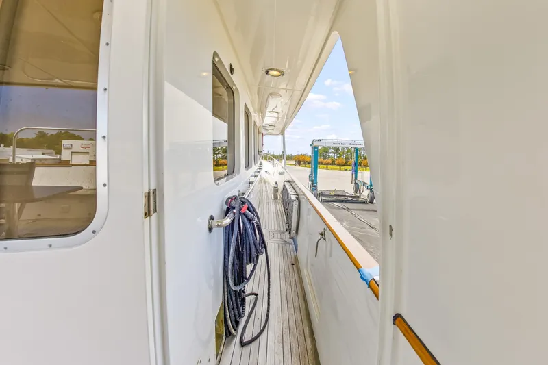 Slide: The Image of Jongert 78 Motor Yacht 1987 - 98