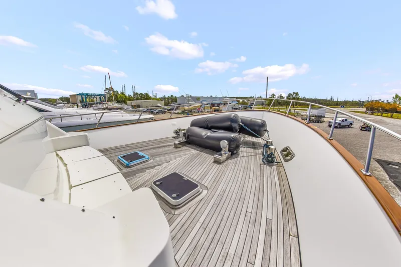 Slide: The Image of Jongert 78 Motor Yacht 1987 - 99