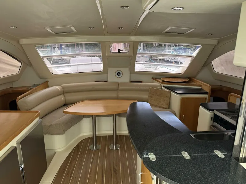 Slide: The Image of Leopard 2006 - 20