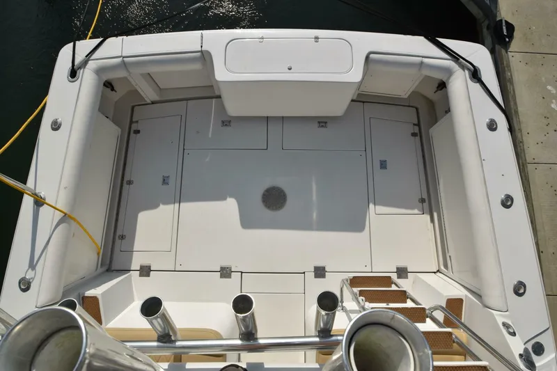 Slide: The Image of Jupiter 35 Convertible 2002 - 7