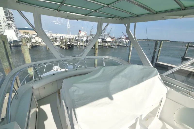 Slide: The Image of Jupiter 35 Convertible 2002 - 9