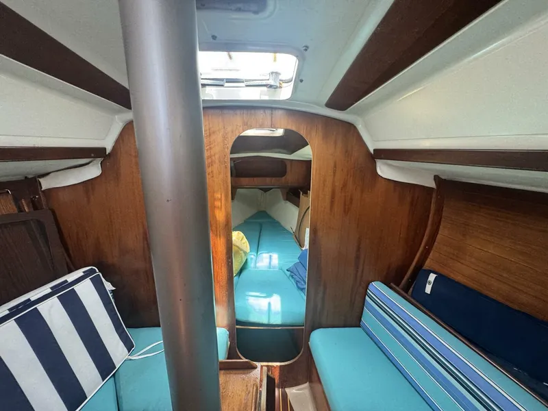 Slide: The Image of Beneteau First 285 1988 - 18