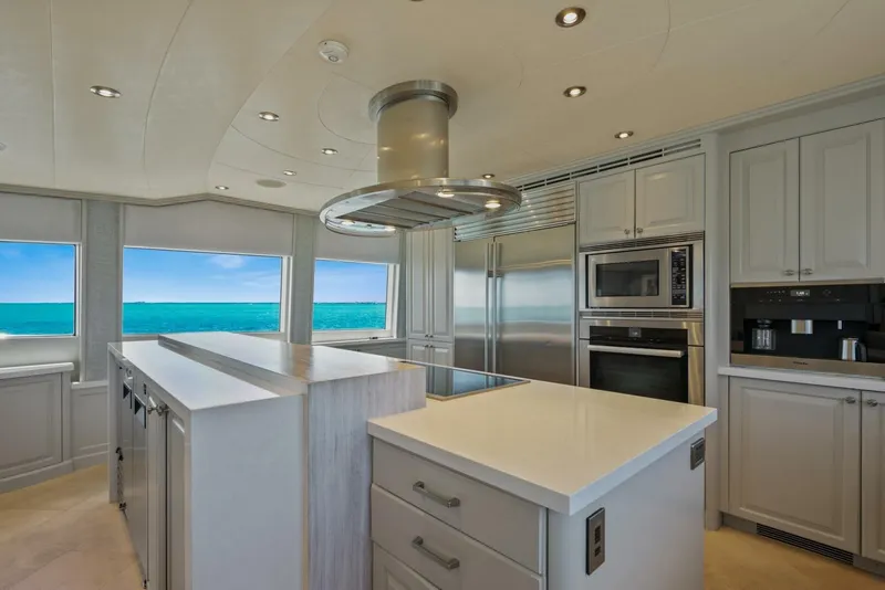 Slide: The Image of Crescent Raised Pilothouse 2004 - 13
