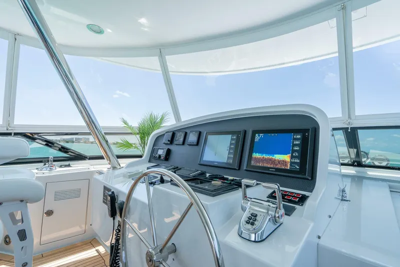 Slide: The Image of Crescent Raised Pilothouse 2004 - 53