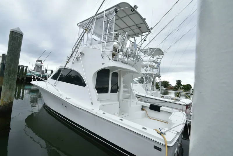 Slide: The Image of Luhrs 340 Convertible 2001 - 2