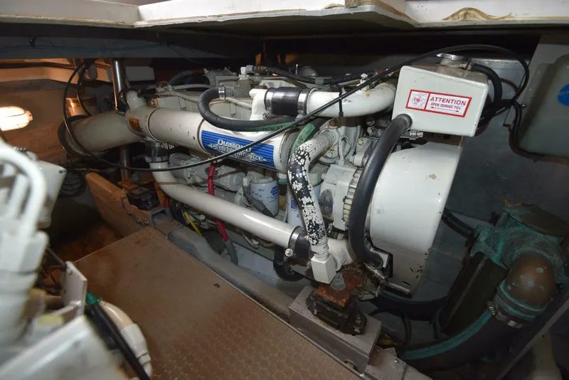Slide: The Image of Luhrs 340 Convertible 2001 - 25