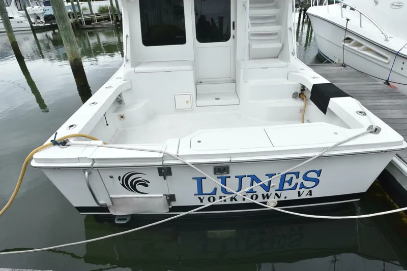 Slide: The Image of Luhrs 340 Convertible 2001 - 4