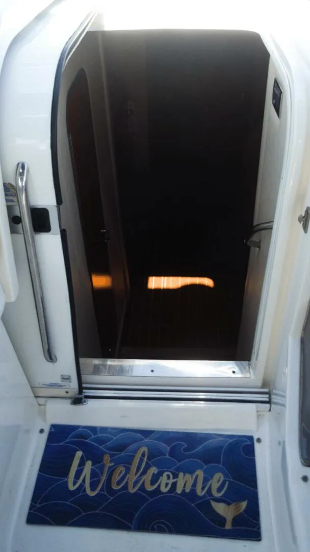 Slide: The Image of Rinker 390 2005 - 12