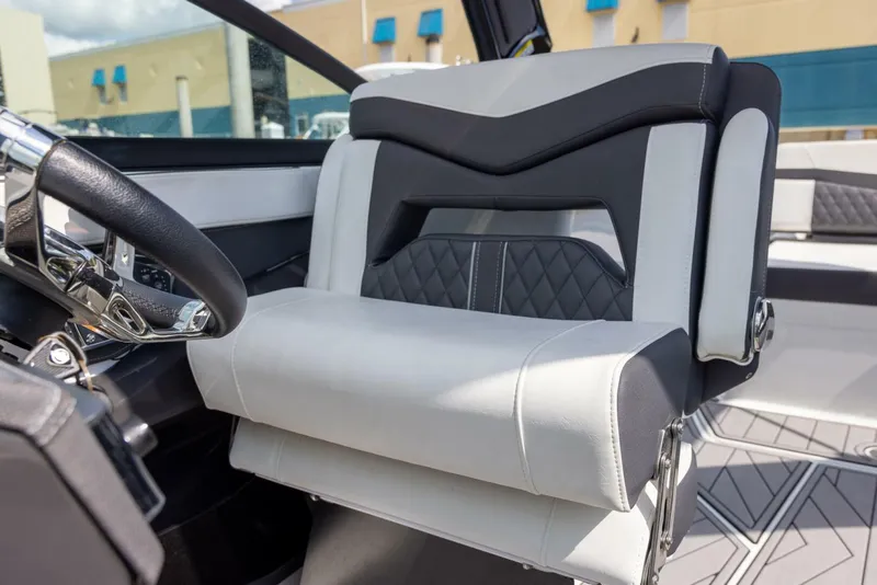 Slide: The Image of Monterey 255SS Super Sport 2023 - 22
