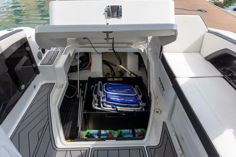 Slide: The Image of Monterey 255SS Super Sport 2023 - 24