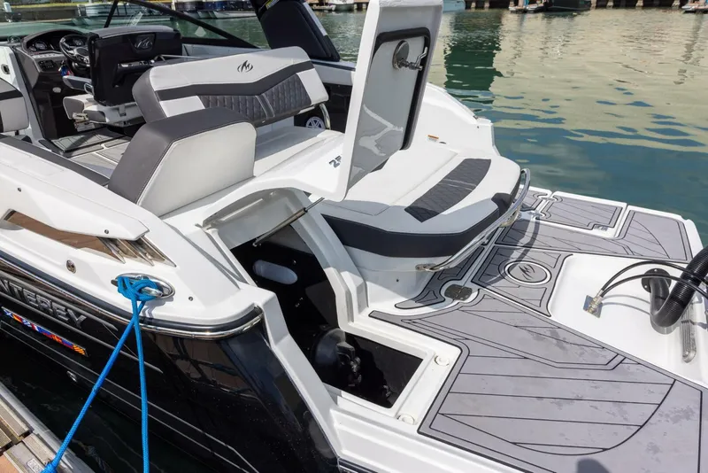Slide: The Image of Monterey 255SS Super Sport 2023 - 35