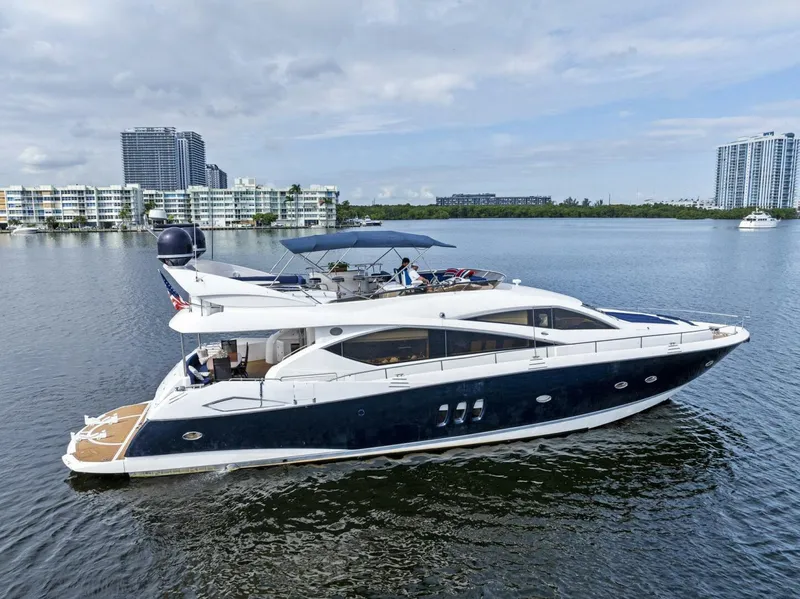 Slide: The Image of Sunseeker 75 Yacht 2006 - 10