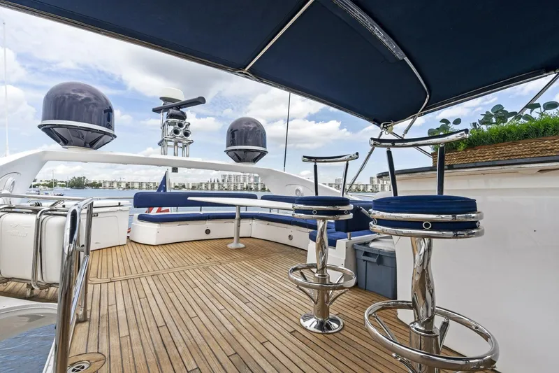 Slide: The Image of Sunseeker 75 Yacht 2006 - 35