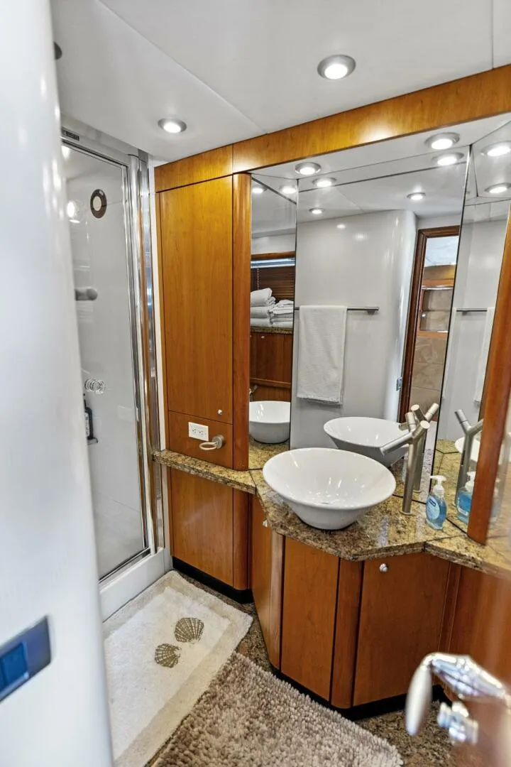 Slide: The Image of Sunseeker 75 Yacht 2006 - 56