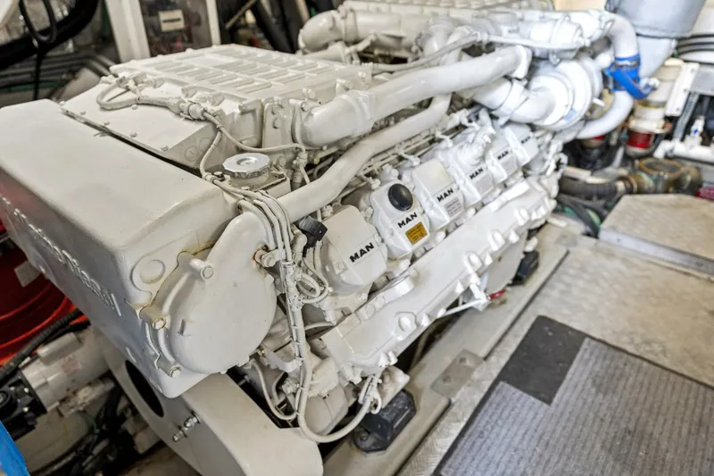 Slide: The Image of Sunseeker 75 Yacht 2006 - 68