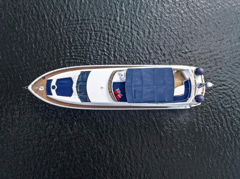 Slide: The Image of Sunseeker 75 Yacht 2006 - 7