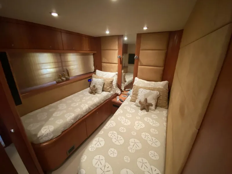 Slide: The Image of Sunseeker 75 Yacht 2006 - 79
