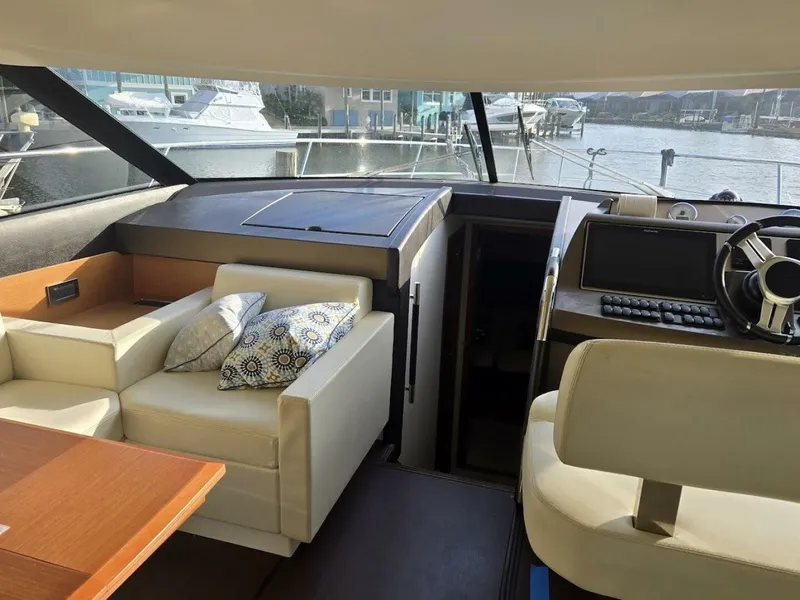 Slide: The Image of Prestige 500 2013 - 23
