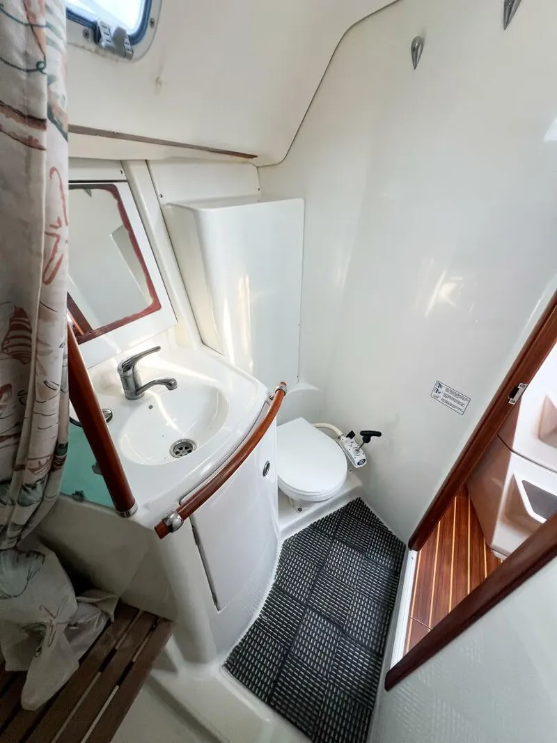 Slide: The Image of Beneteau 361 2002 - 10