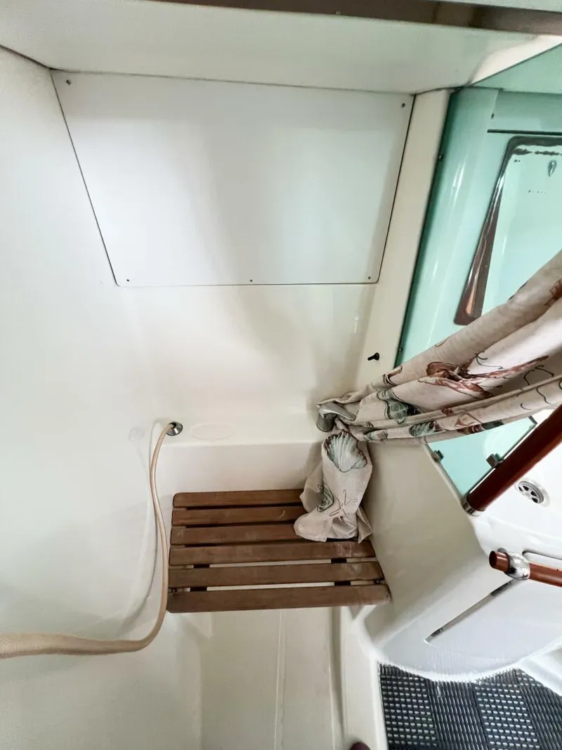 Slide: The Image of Beneteau 361 2002 - 9
