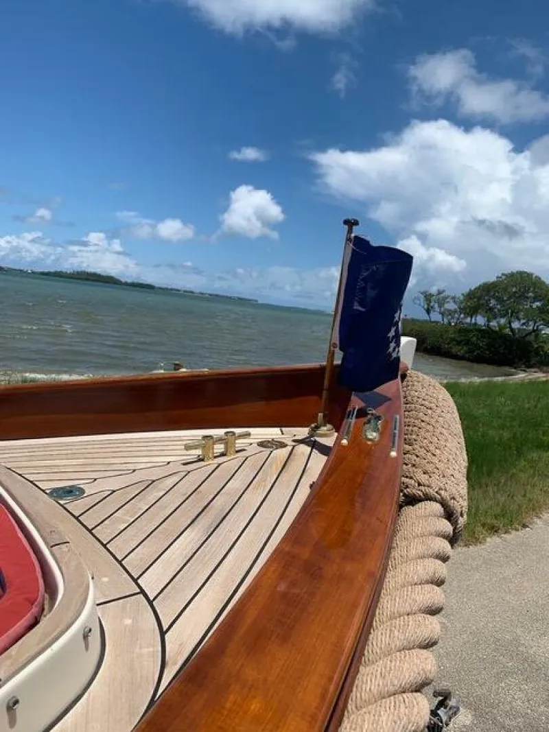 Slide: The Image of Wajer 24 Captains Launch 2001 - 10