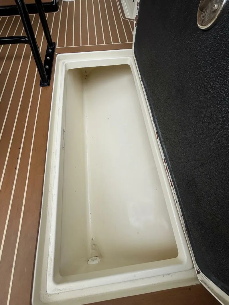 Slide: The Image of Statement 35 Center Console 2013 - 21