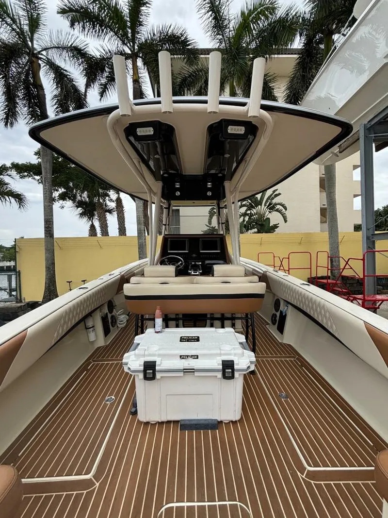 Slide: The Image of Statement 35 Center Console 2013 - 22