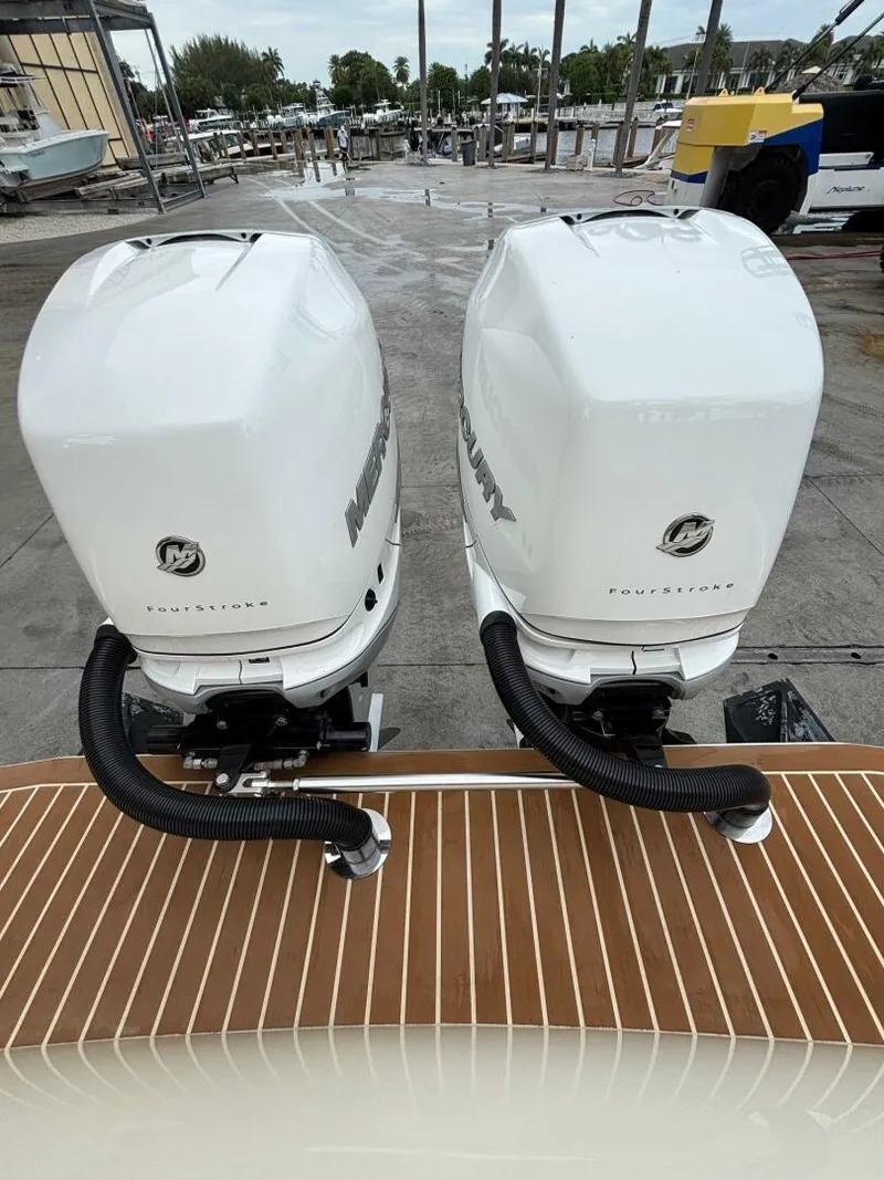 Slide: The Image of Statement 35 Center Console 2013 - 23