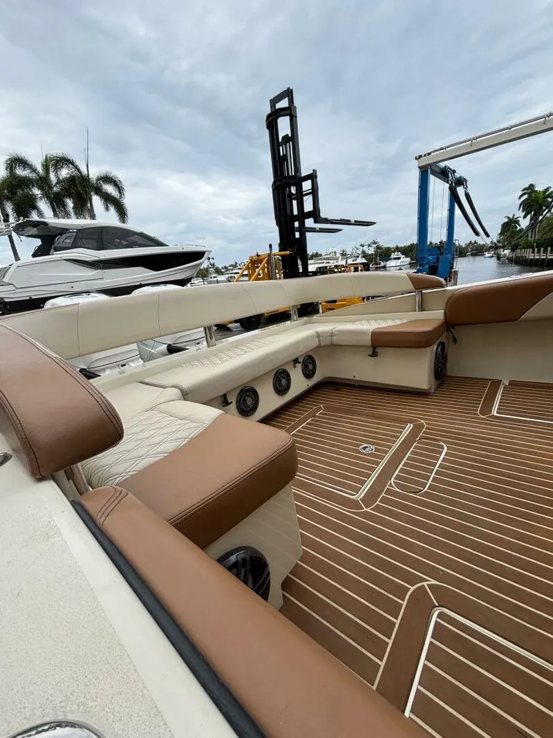 Slide: The Image of Statement 35 Center Console 2013 - 31